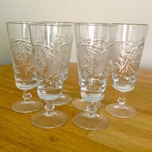 Vintage Set of 6 Cocktail Glasses Pinwheel Crystal Glass Cups - Picture 1 of 4
